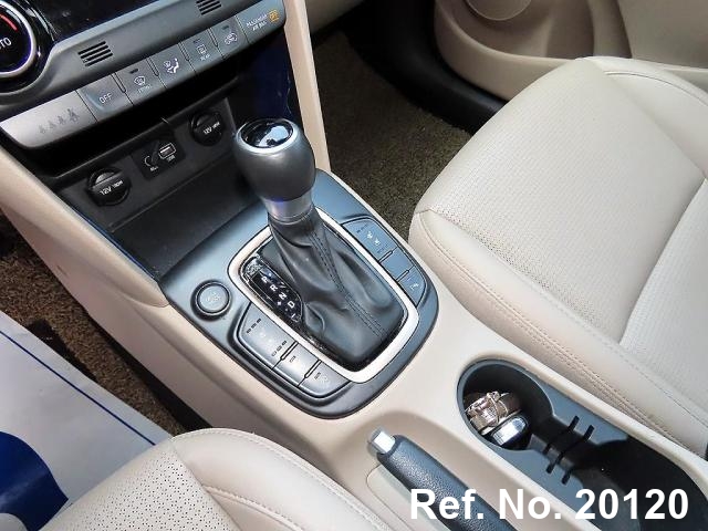  Hyundai / Kona  Stock No. 20120